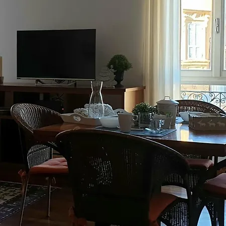Апартаменты Corso Vannucci 87