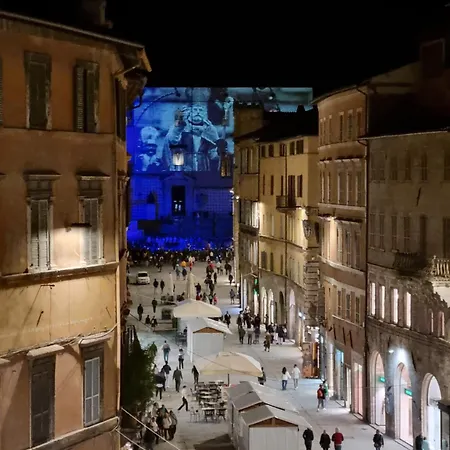 Corso Vannucci 87 * Perugia